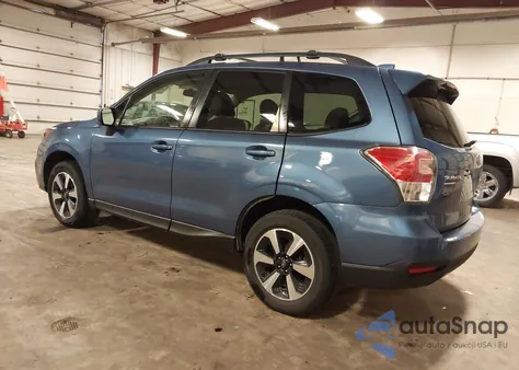 2017 Subaru Forester 2.5I Premium z USA, uszkodzony, nr VIN JF2SJAECXHH804075